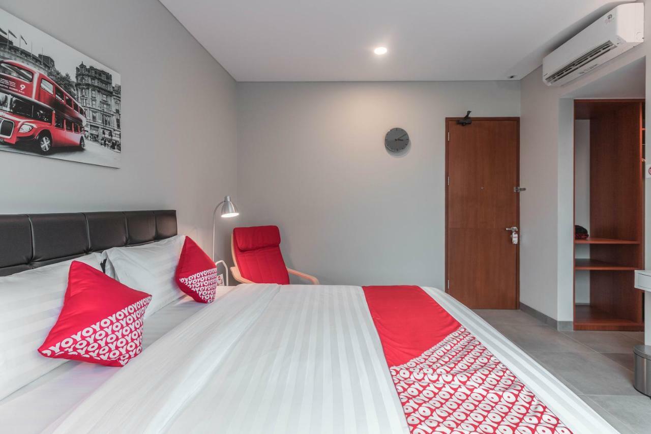 Oyo 780 Acg House Kalibata Syariah Hotel Jakarta Luaran gambar